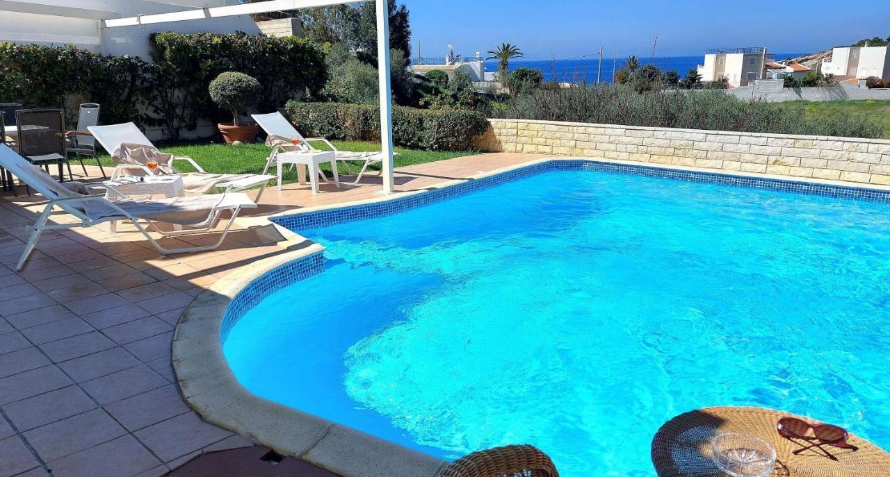 Holiday Villa Sunjoy Close To The Beach Sounion Exterior photo