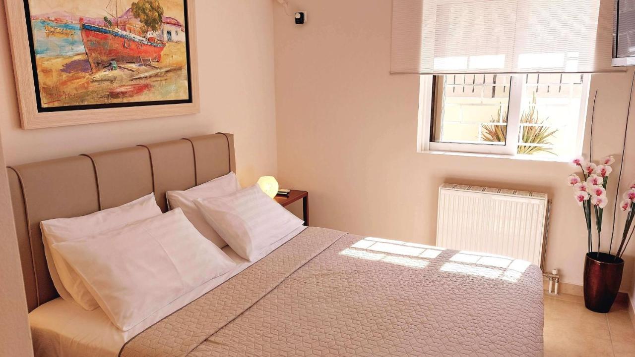 Holiday Villa Sunjoy Close To The Beach Sounion Exterior photo